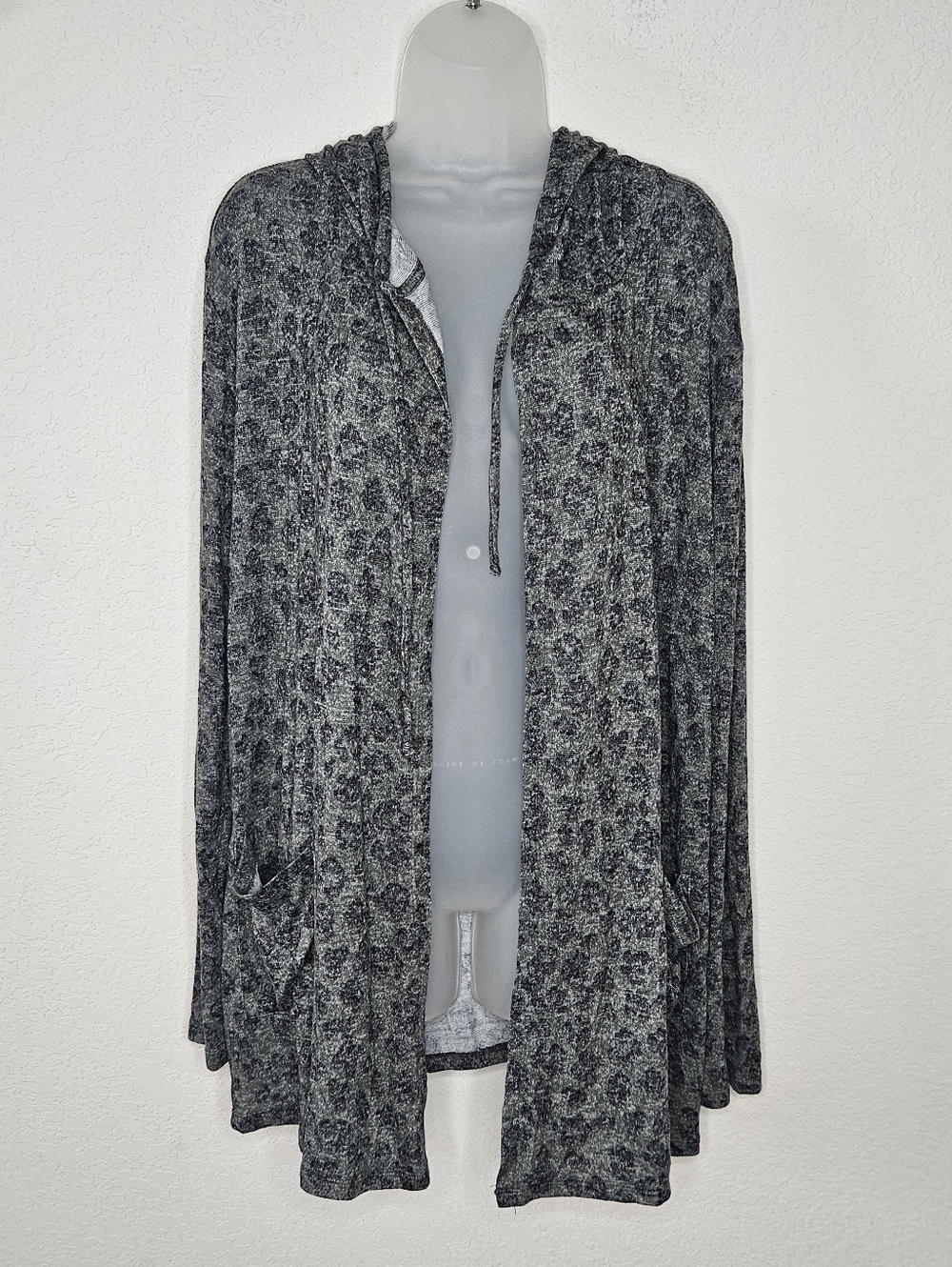 Lucky Brand Green Grey Leopard Print Super Soft Long Sleeve Hooded Open Cardigan